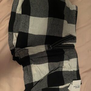 Old Navy Monochrome Plaid Shorts